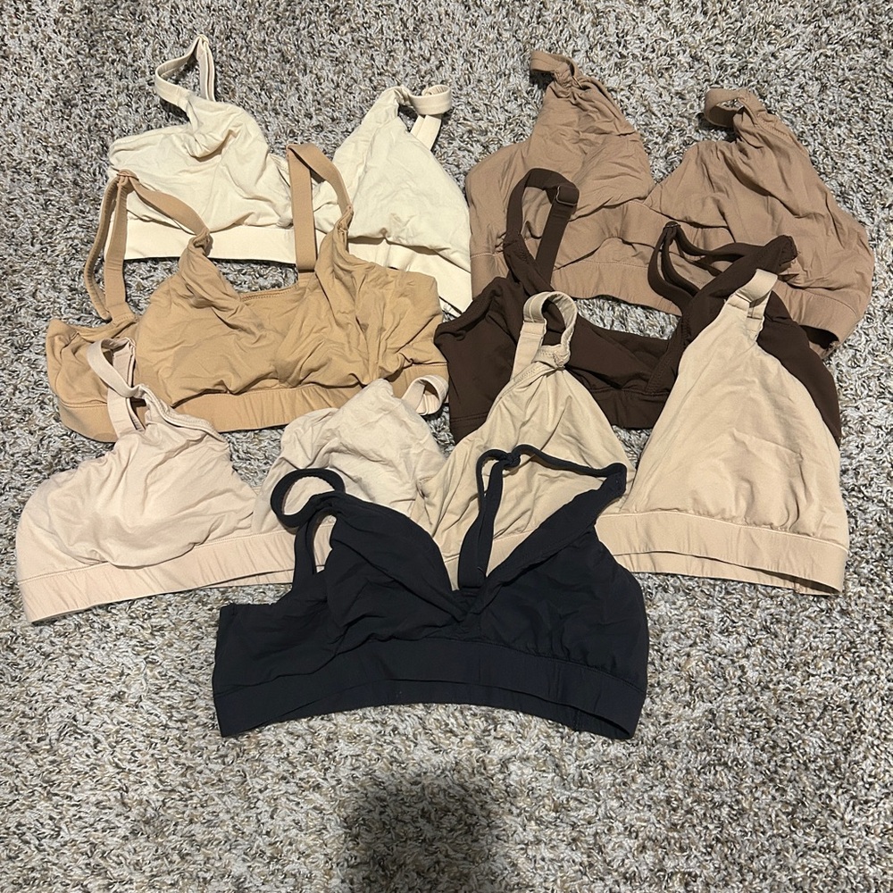 SKIMS FITS EVERYBODY TRIANGLE BRALETTE BUNDLE